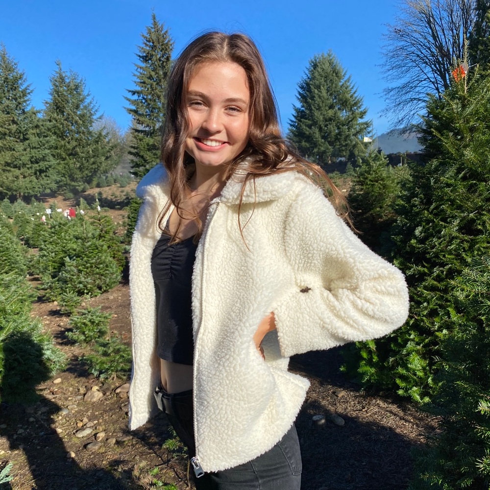 Meet your Posher, Zoe